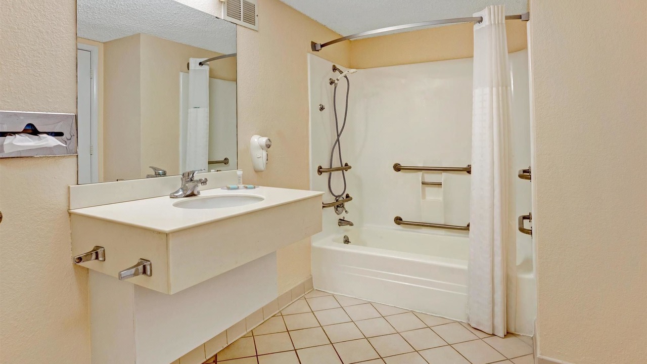 Photo of Bathroom in North Richland Hills