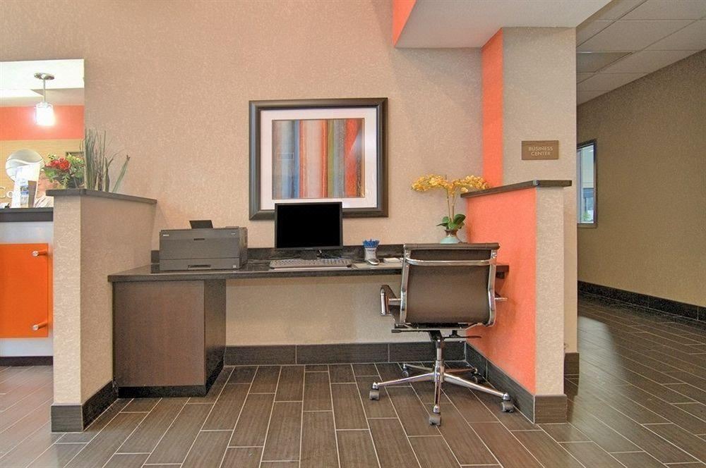 Photo of Livingroom in Lee's Summit