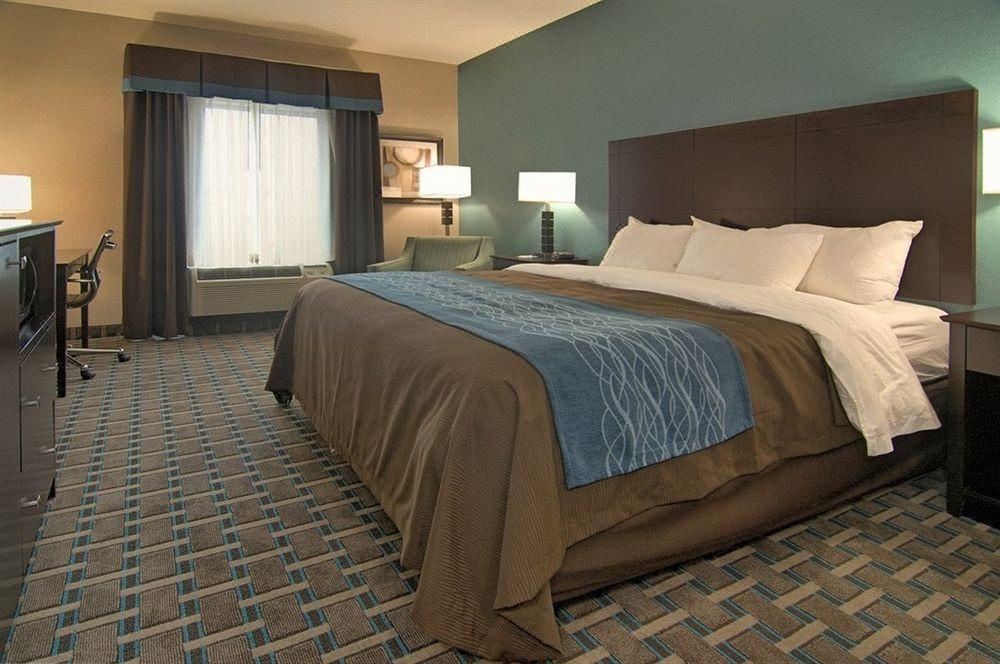 Photo of Bedroom in Lee's Summit