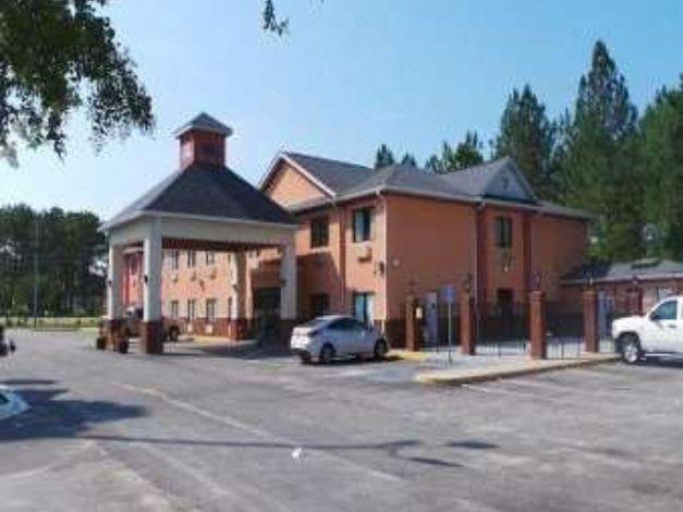 Photo of Buildings in Jesup