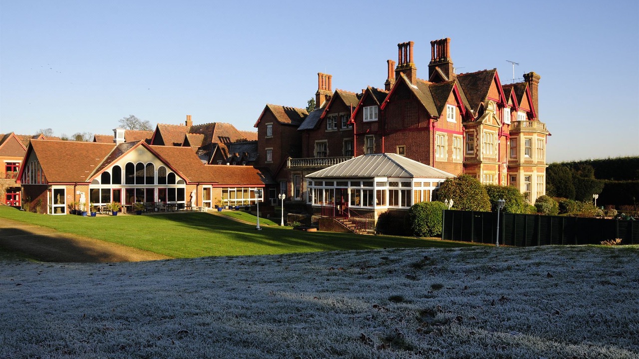 Photo of Buildings in Tring