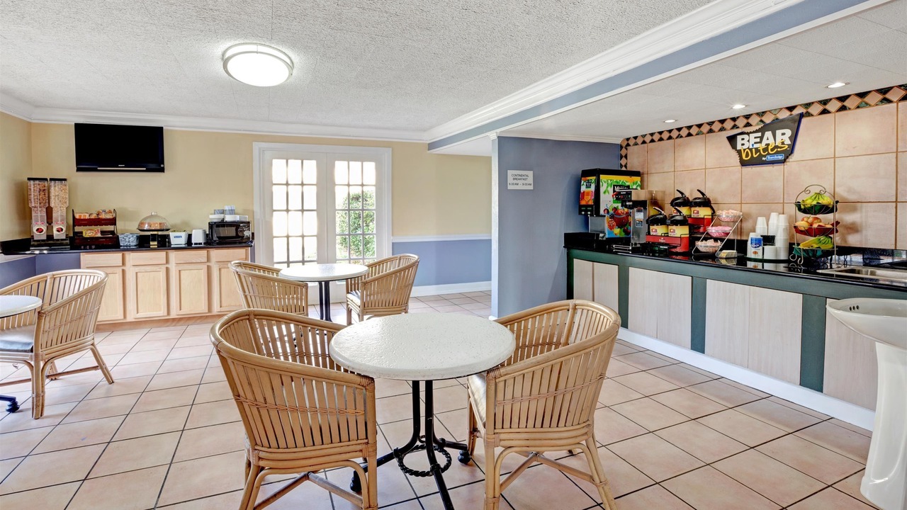 Photo of Livingroom in North Richland Hills