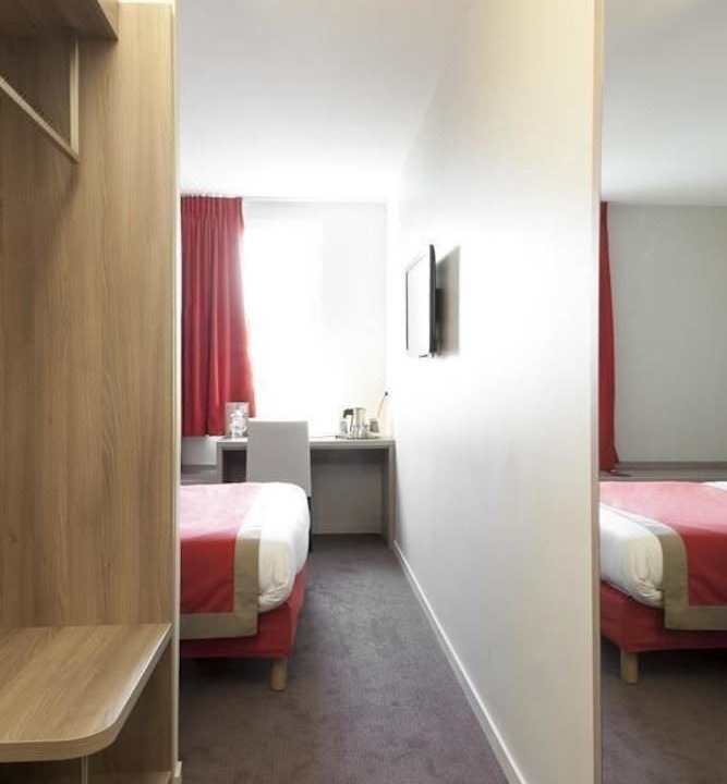 Photo of Others in Saint-Cyr-l'Ecole