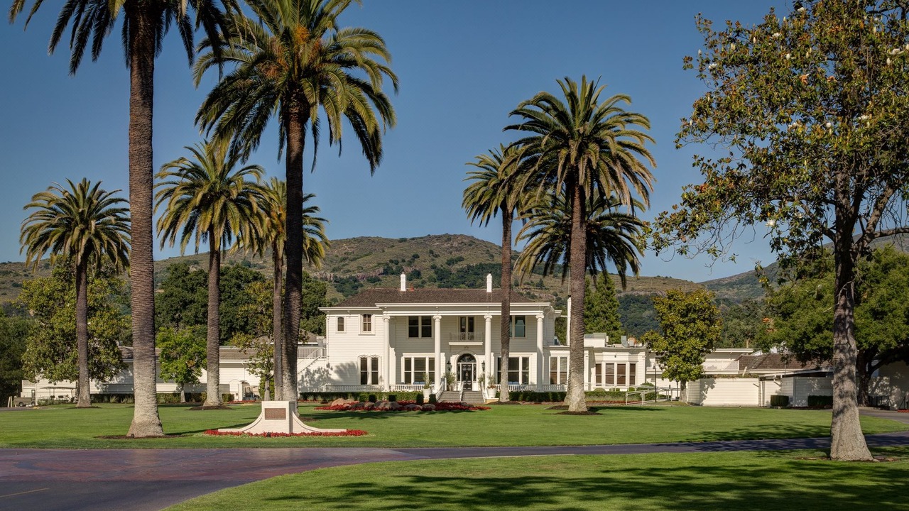 Photo of Buildings in Napa