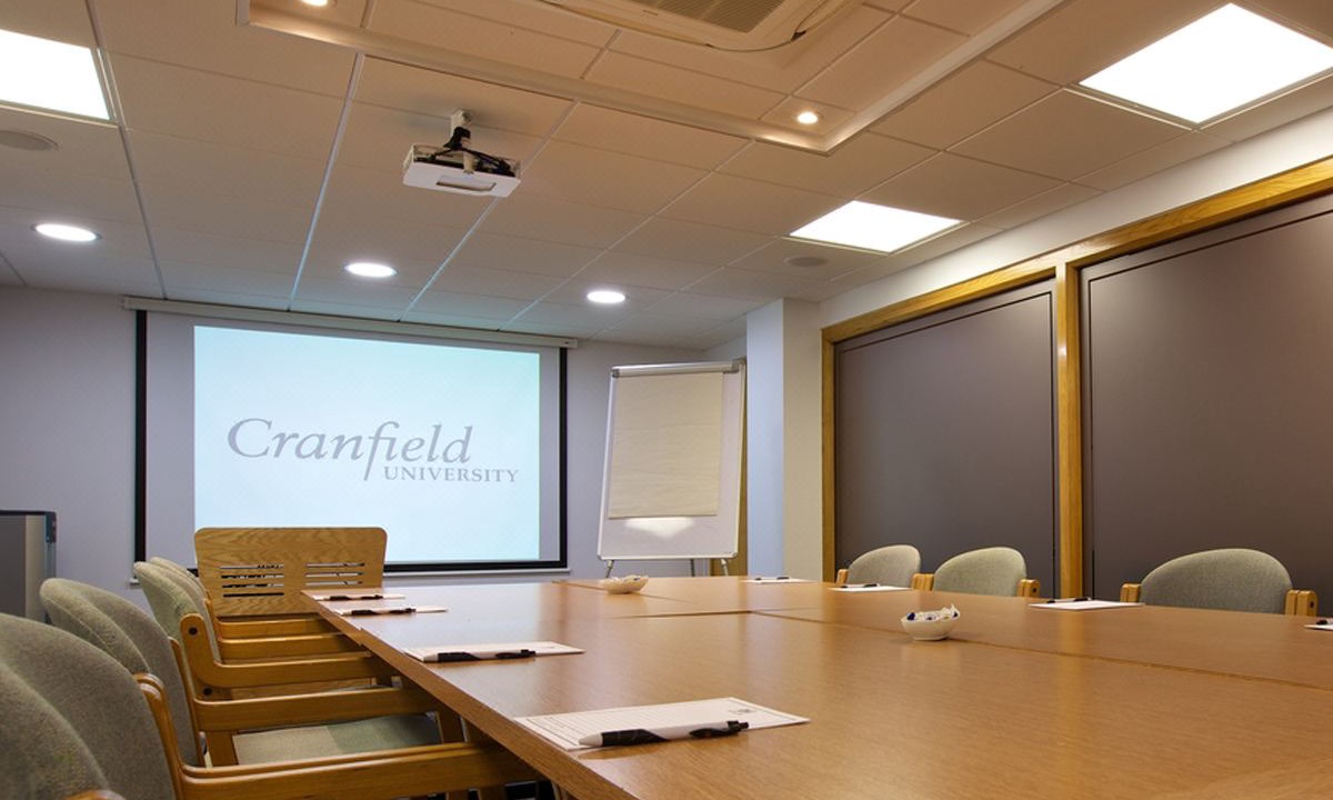 Photo of Livingroom in Cranfield