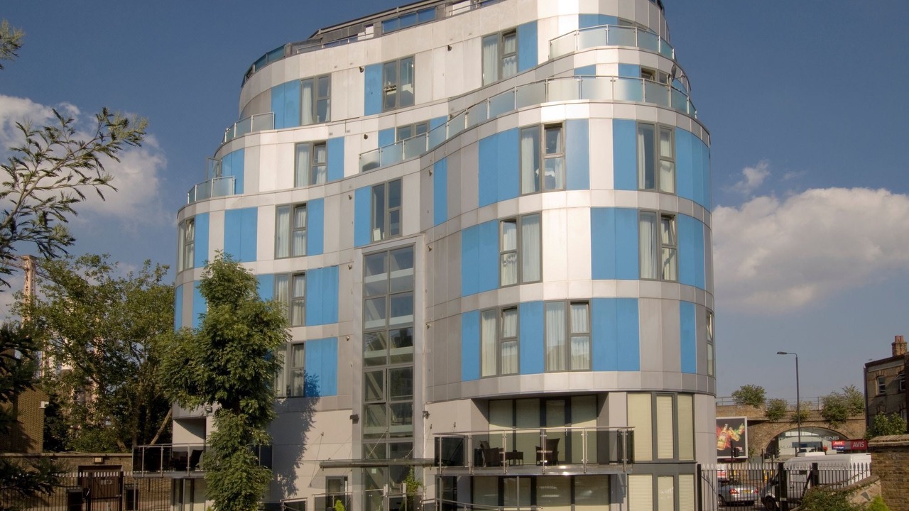 Photo of Buildings in Queenstown