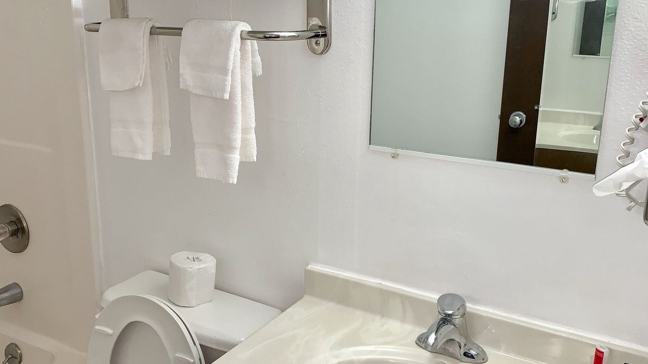 Photo of Bathroom in Sidney