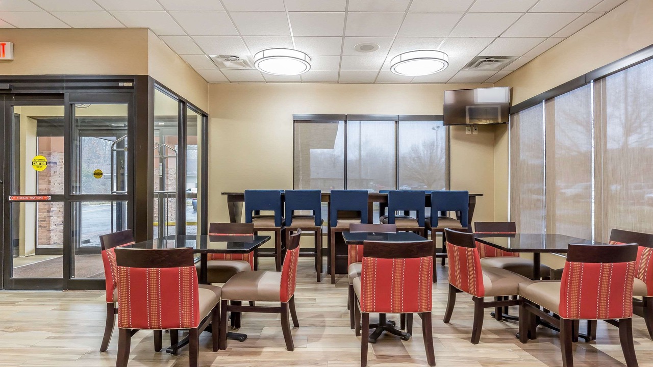 Photo of Livingroom in Alton