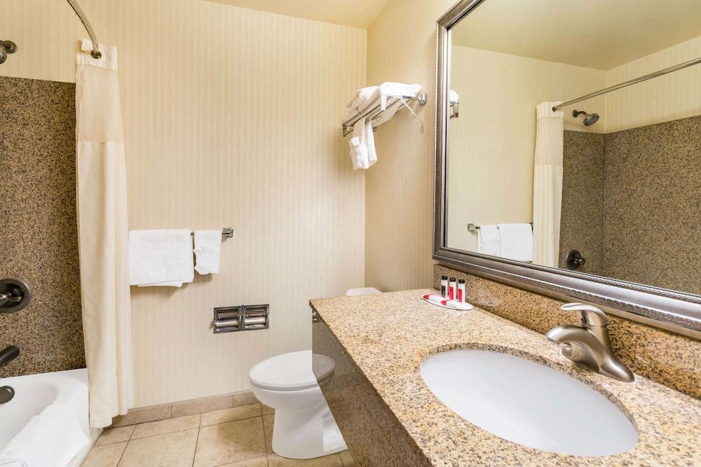 Photo of Bathroom in Fort Morgan