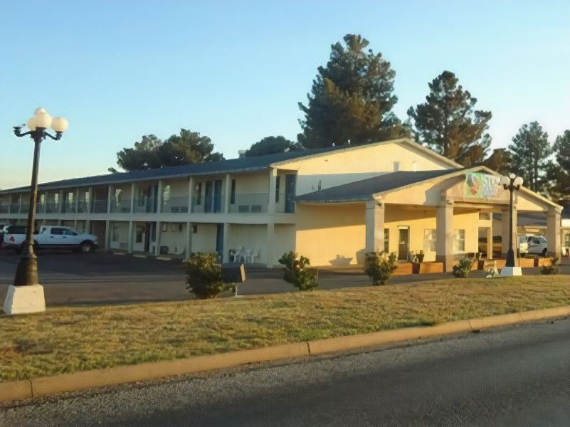 Photo of Buildings in Sweetwater