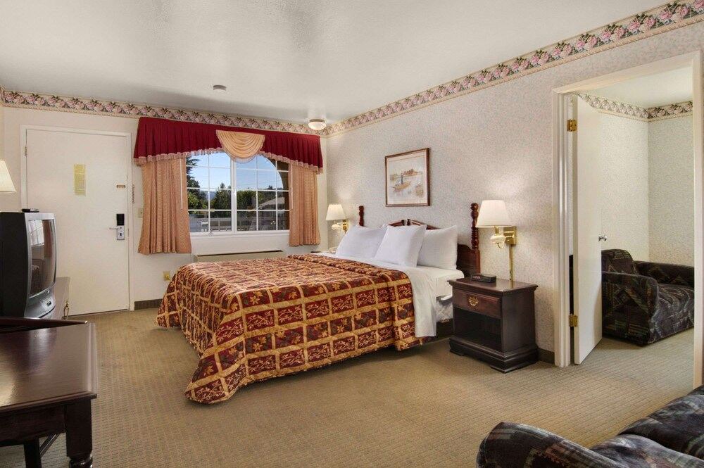 Photo of Others in Ukiah