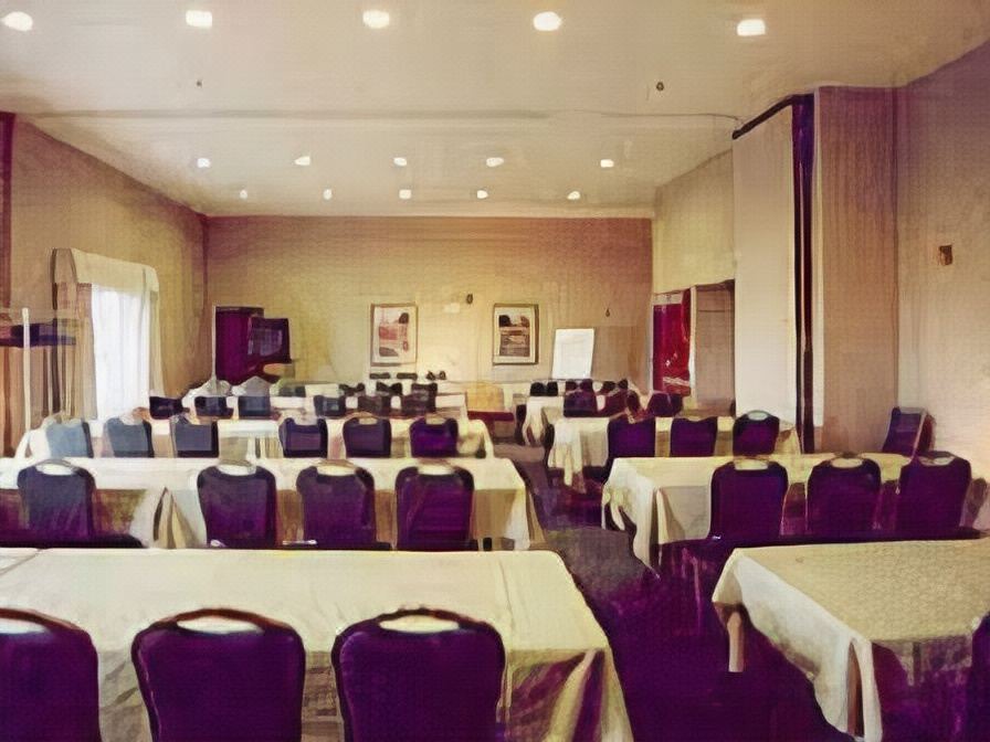 Photo of Livingroom in Lawrence