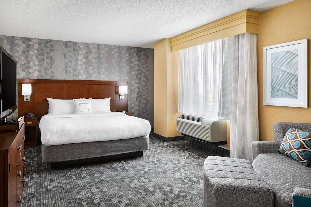 Photo of Others in Downtown Newark