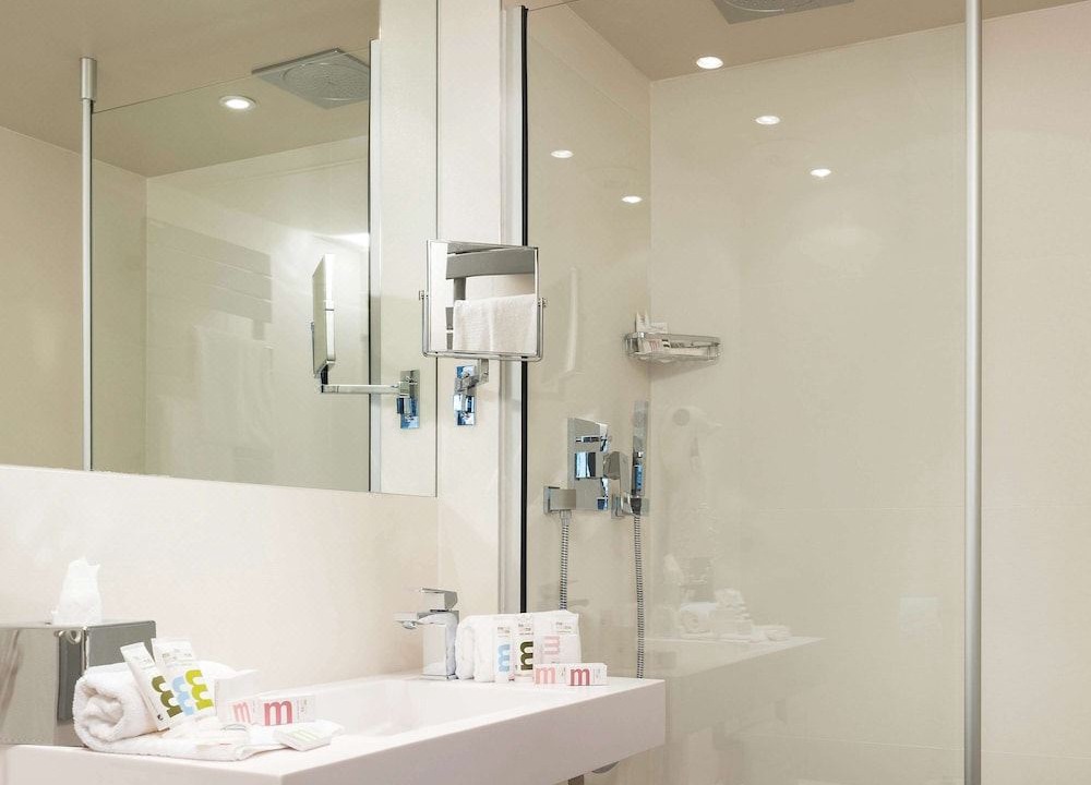 Photo of Bathroom in 13th Arrondissement