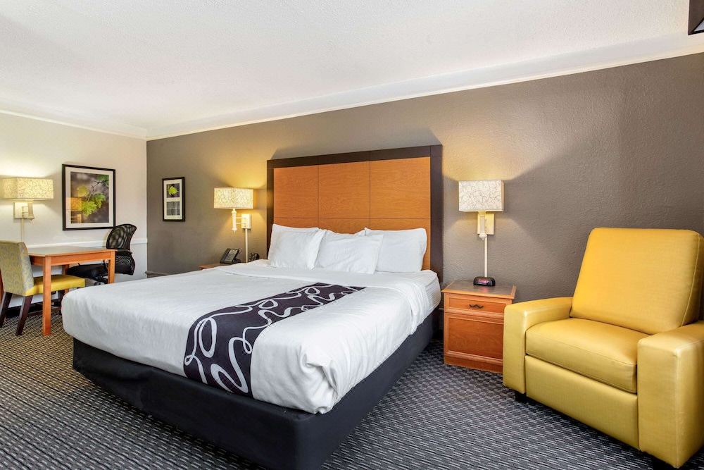 Photo of Bedroom in Champaign