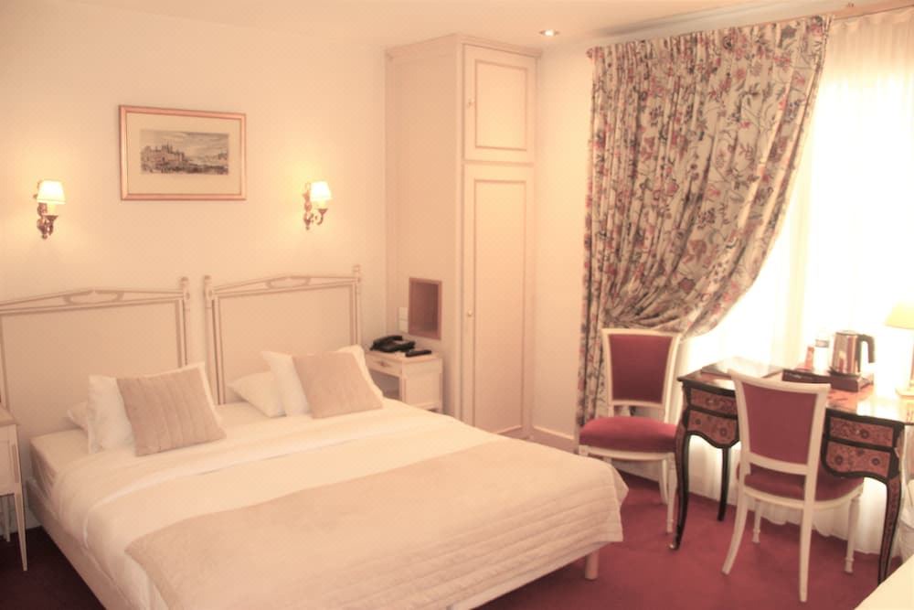 Photo of Bedroom in Saint-Thomas-d'Aquin