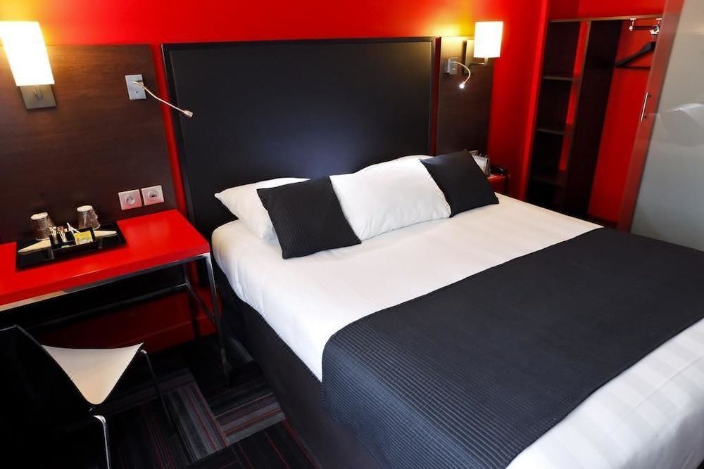 Photo of Bedroom in Sainte-Foy-les-Lyon