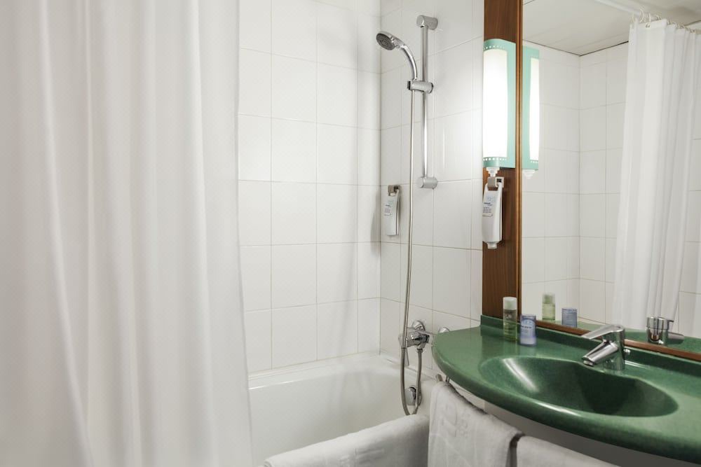 Photo of Bathroom in Charenton-le-Pont