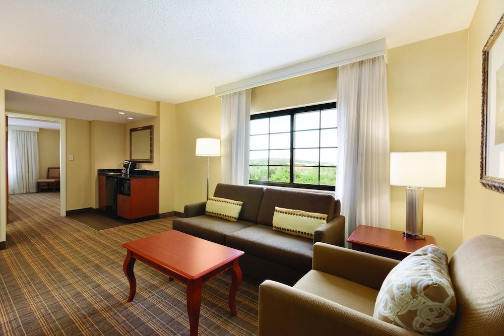 Photo of Livingroom in Greenville - Spartanburg