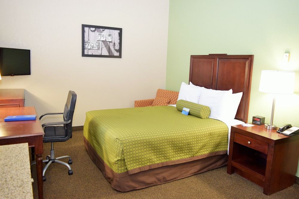 Photo of Bedroom in Pierre