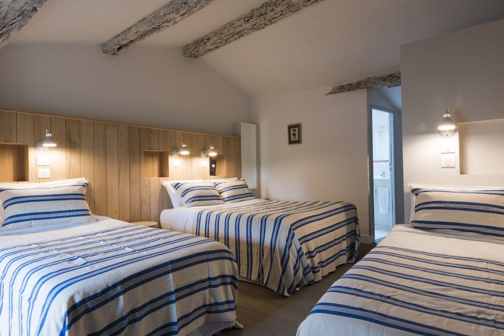 Photo of Bedroom in Saint-Emilion