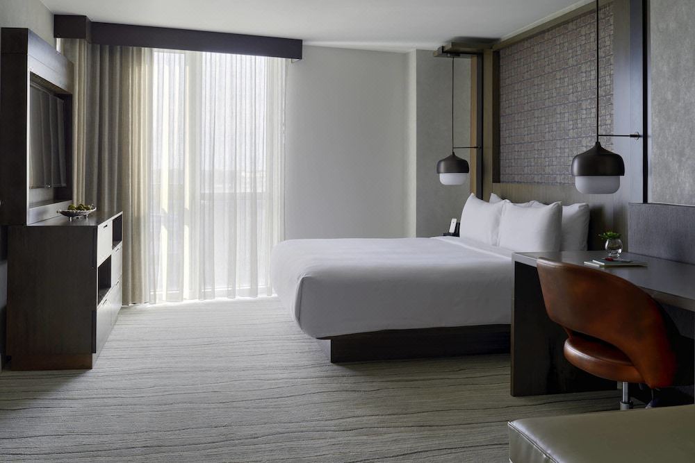 Photo of Bedroom in Burr Ridge