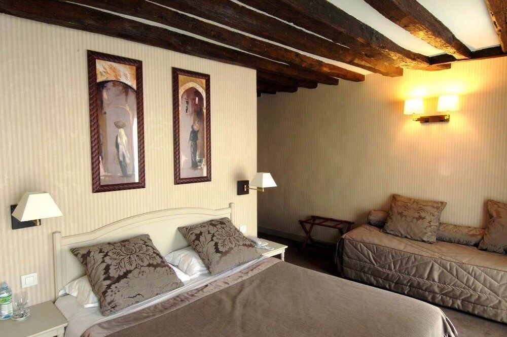 Photo of Livingroom in Saint-Louis