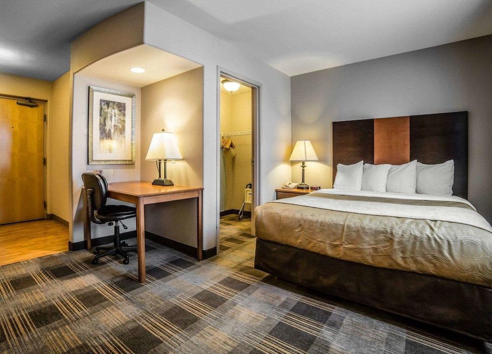 Photo of Bedroom in Casper