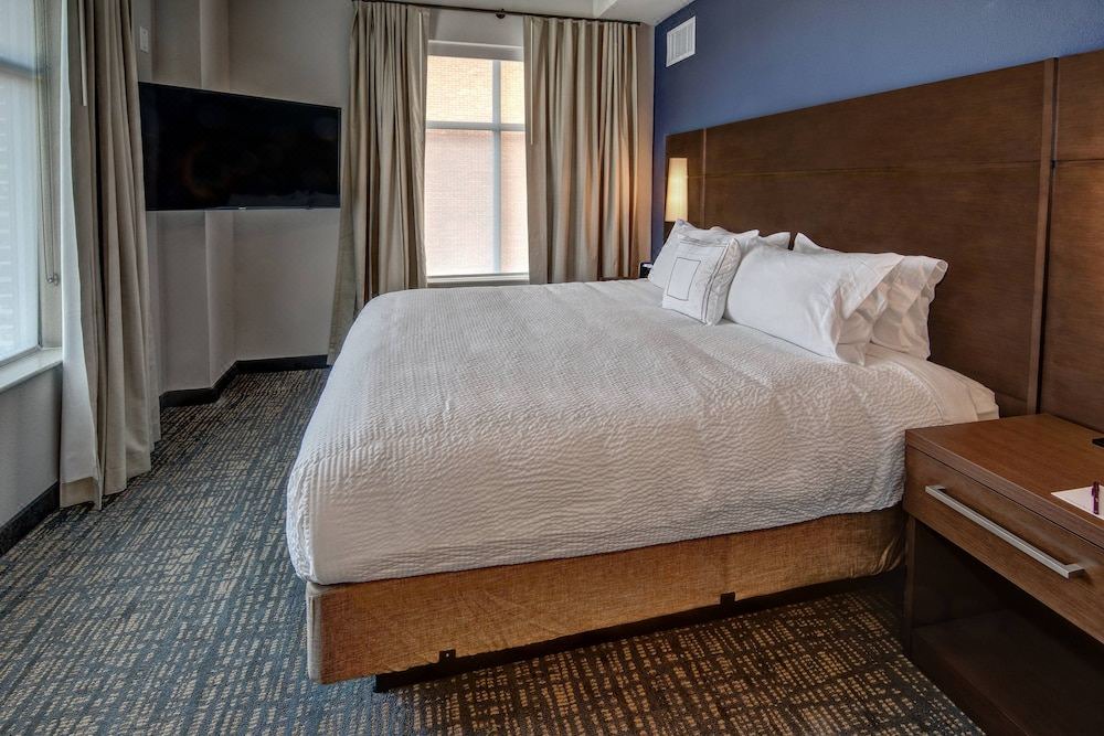 Photo of Bedroom in Green Hills
