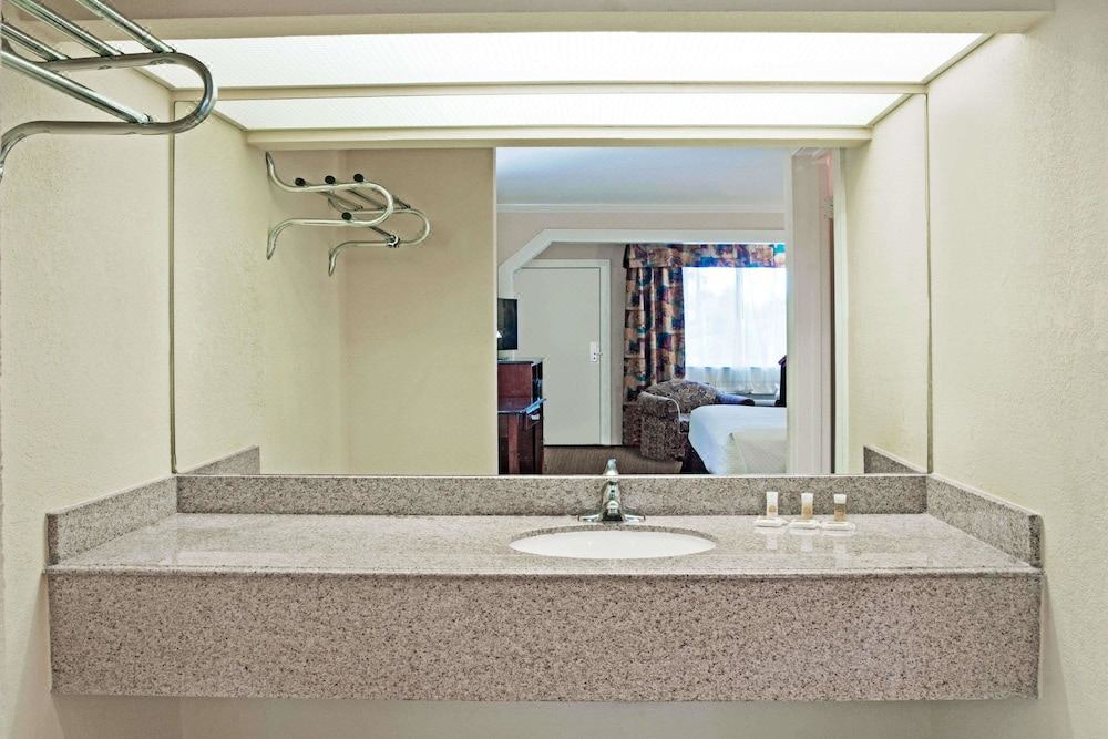 Photo of Bathroom in Shenandoah