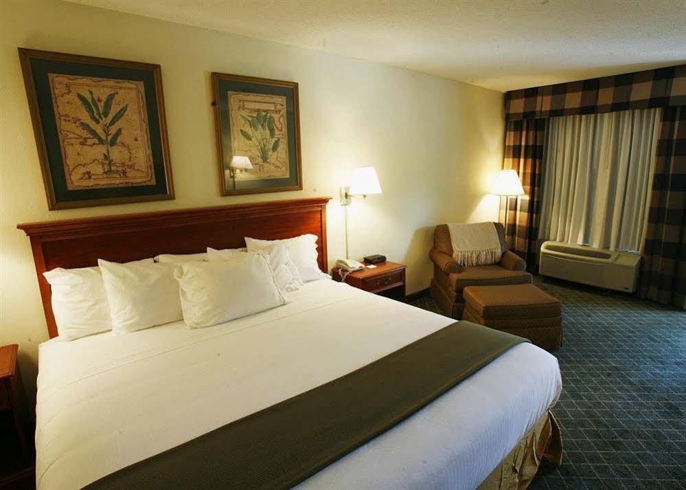 Photo of Bedroom in Aiken