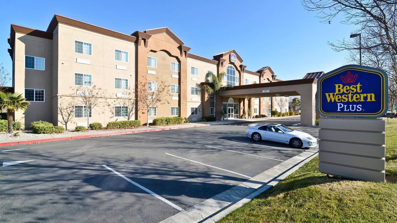 Photo of Buildings in Livermore