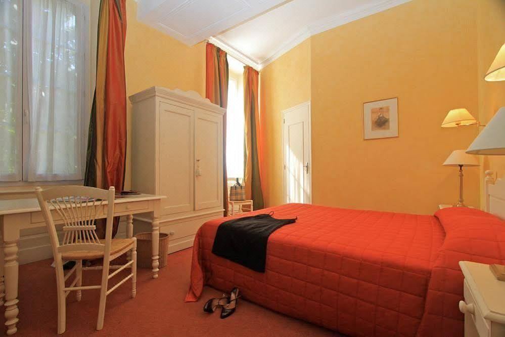Photo of Bedroom in Downtown Angers