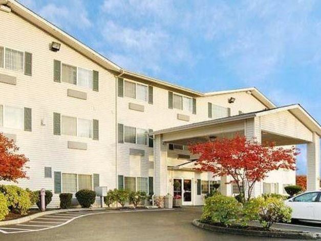 Photo of Buildings in Auburn