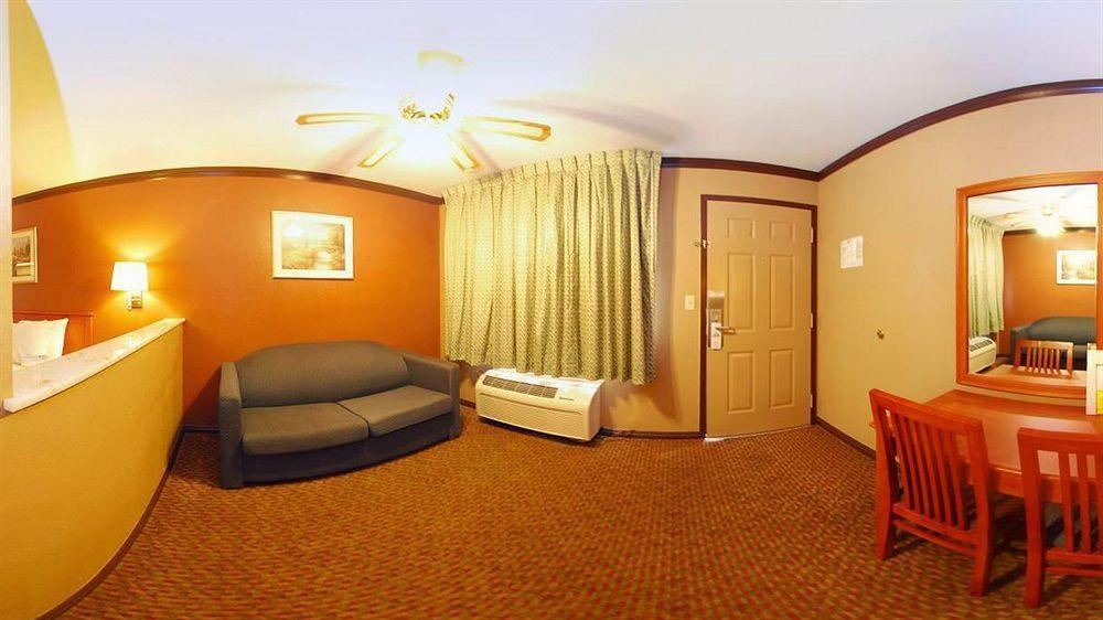 Photo of Livingroom in Bishop