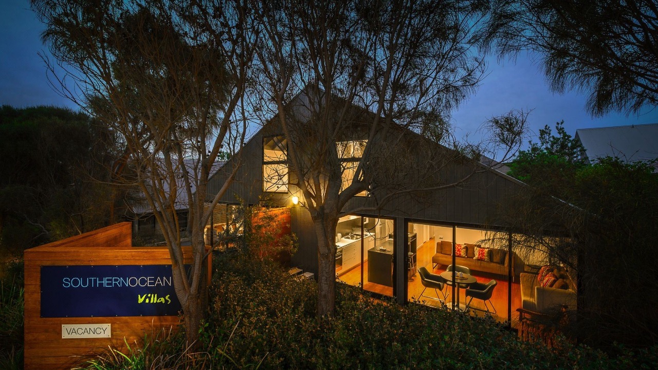 Photo of Buildings in Port Campbell