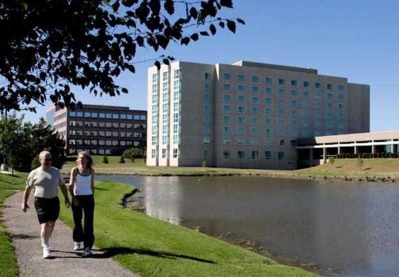 Photo of Buildings in Burr Ridge