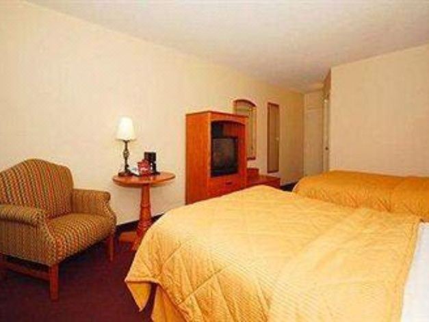 Photo of Bedroom in Mystic