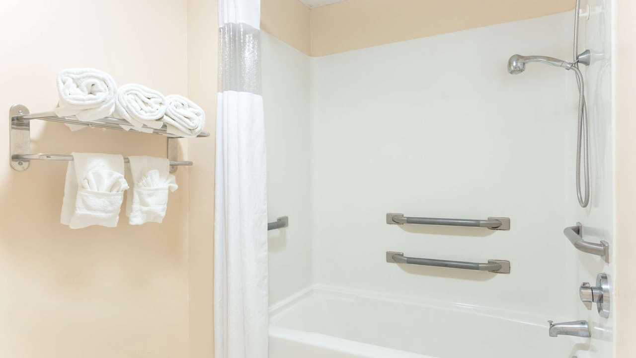 Photo of Bathroom in Cordele