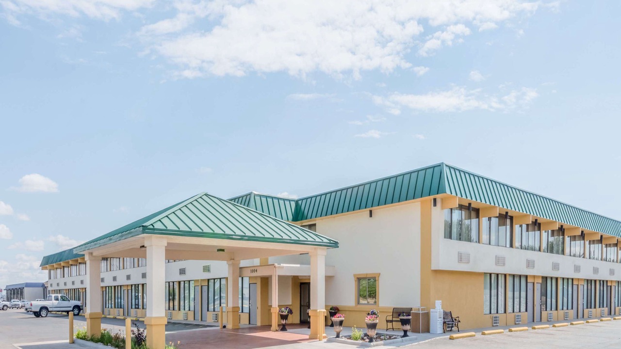 Photo of Buildings in Gillette