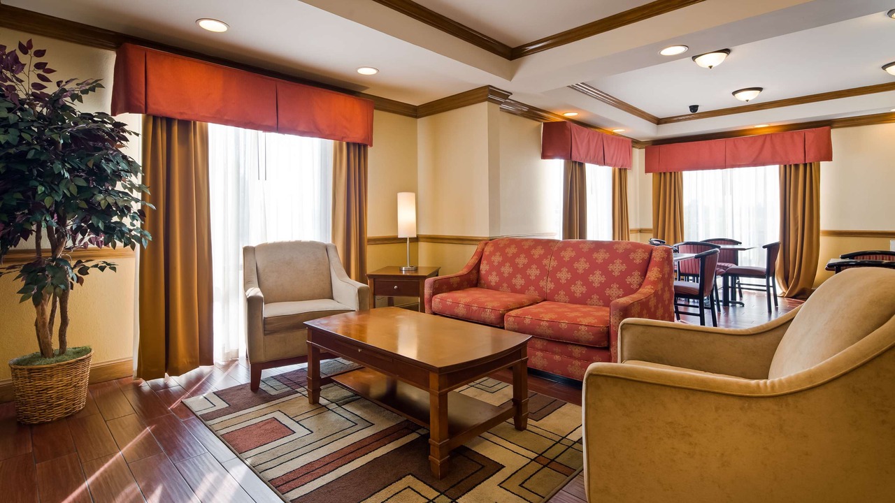 Photo of Livingroom in Eufaula