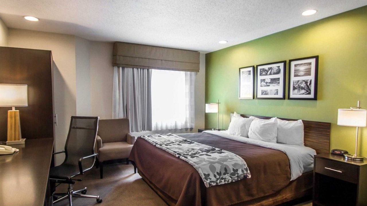 Photo of Bedroom in Niantic