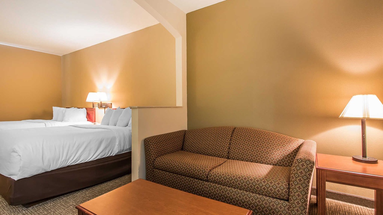 Photo of Bedroom in New Iberia