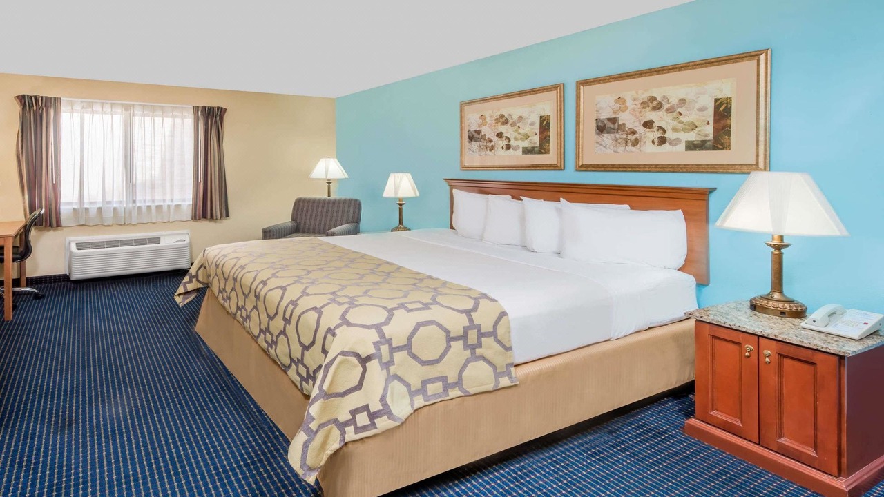 Photo of Bedroom in Warrenton