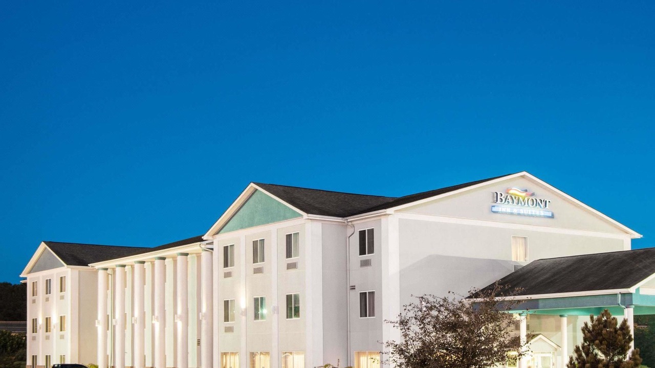 Photo of Buildings in Elizabethtown