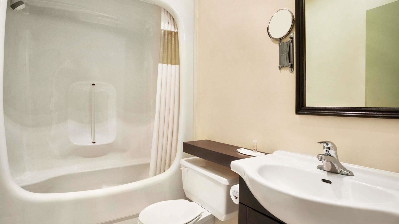 Photo of Bathroom in Sainte-Helene-de-Bagot