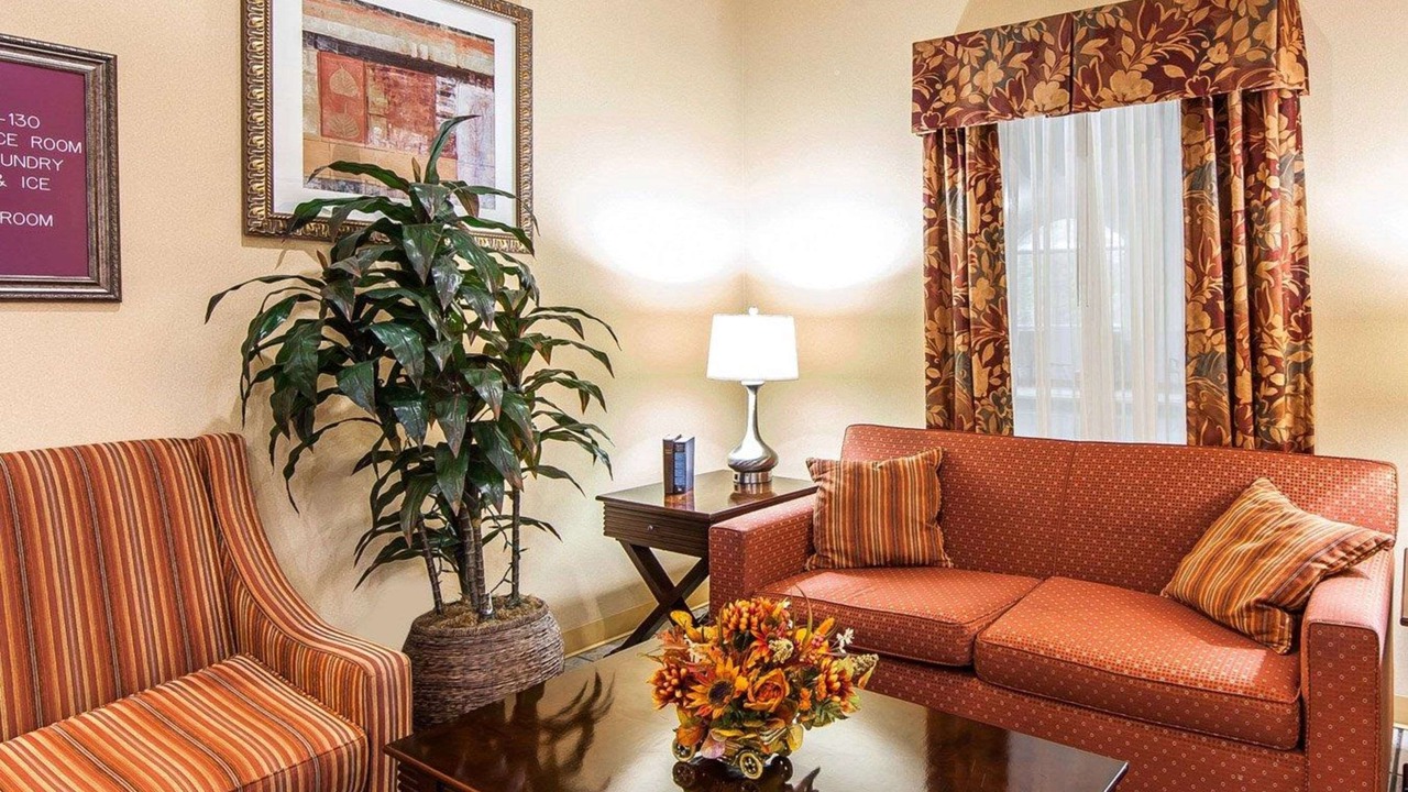 Photo of Livingroom in Wheelersburg