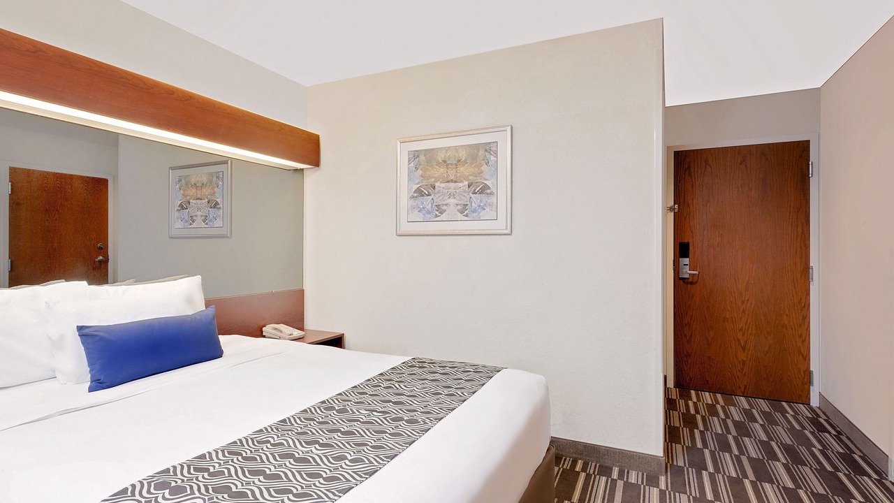 Photo of Bedroom in Middletown