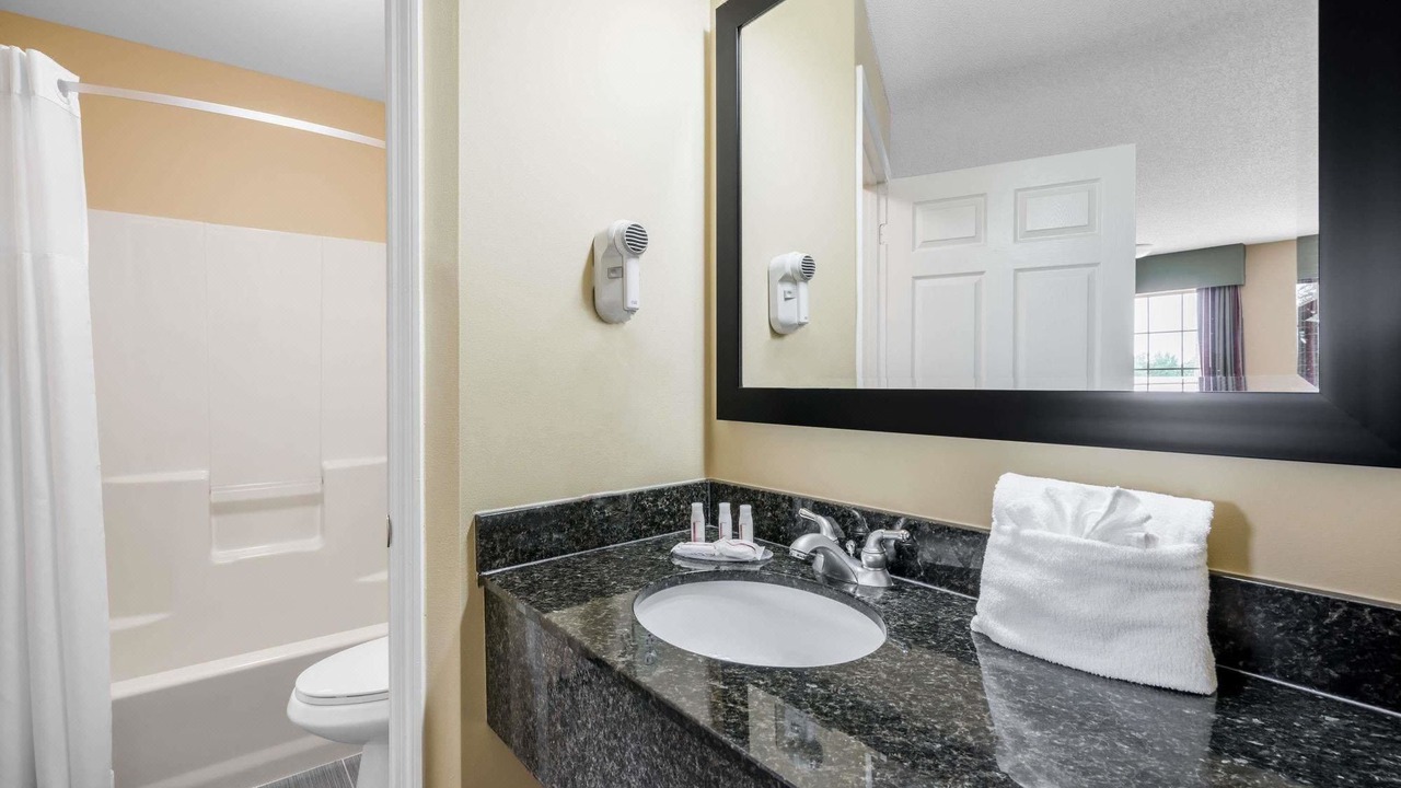 Photo of Bathroom in Dalton