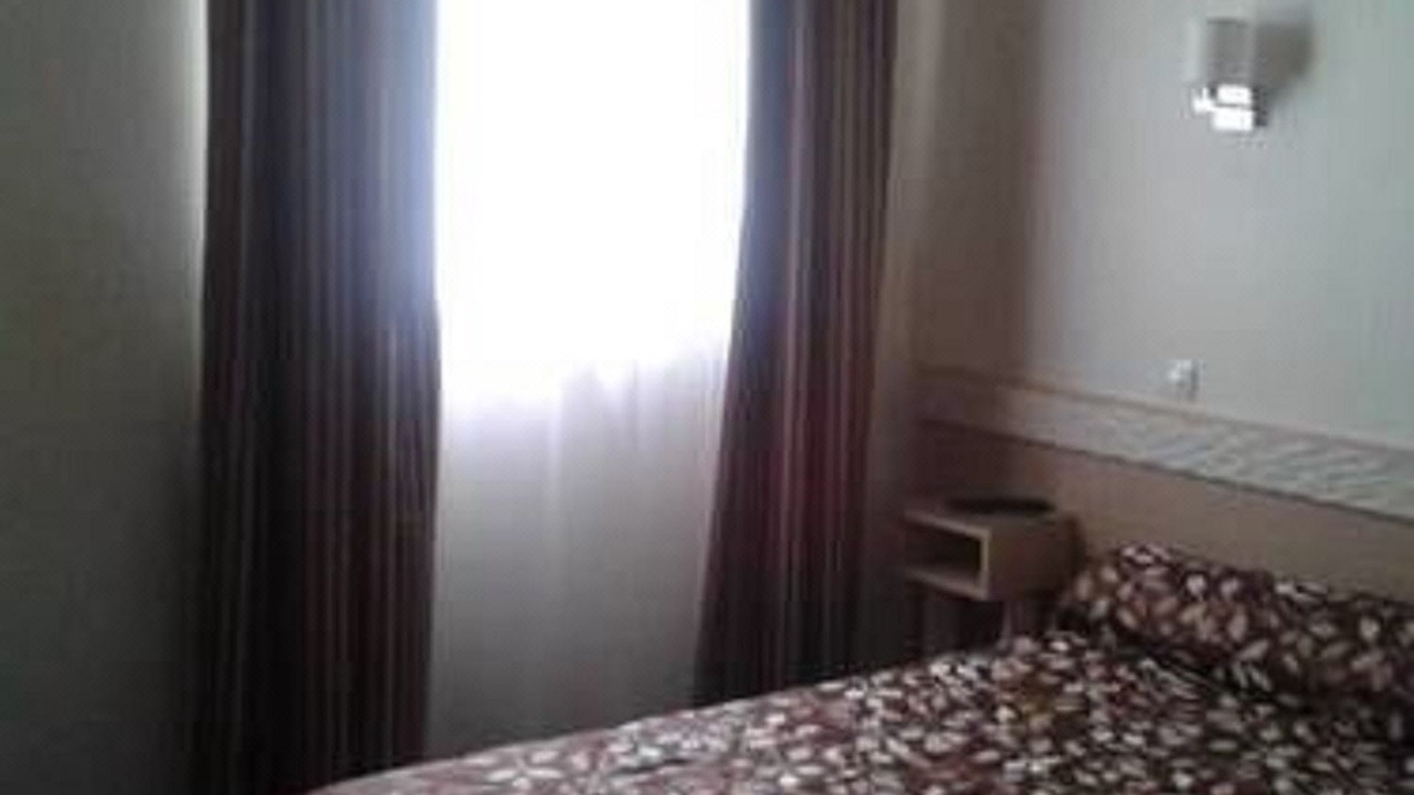 Photo of Bedroom in Saint-Fargeau